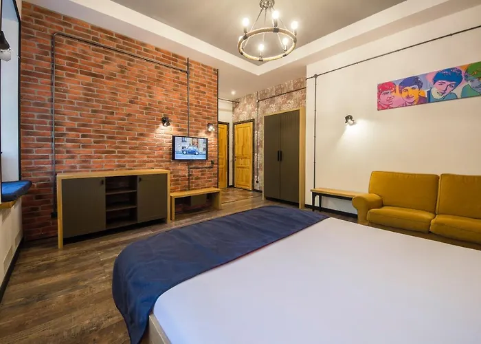 Self Check-In Apartments Near Landscape Alley