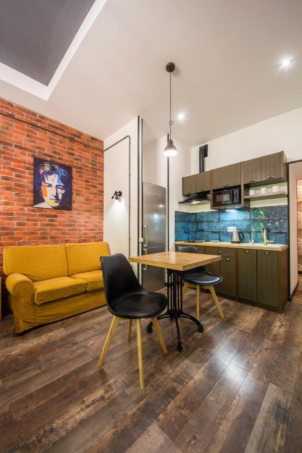 Apartment Self Check-in Near Landscape Alley Kyiv